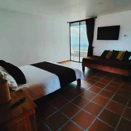 Sierra Morena Hotel Filandia Kültér fotó