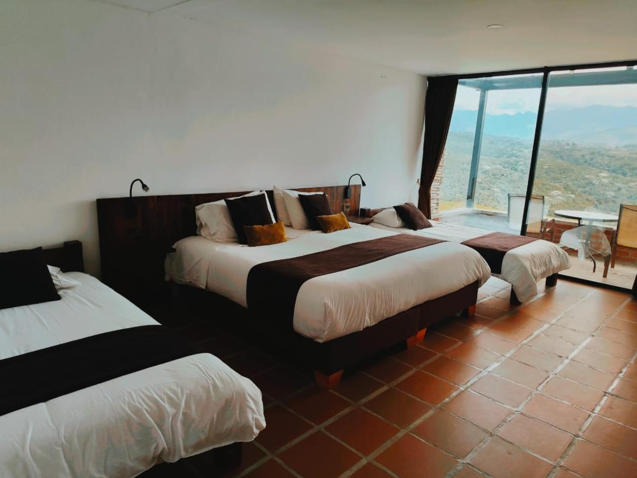 Sierra Morena Hotel Filandia Kültér fotó