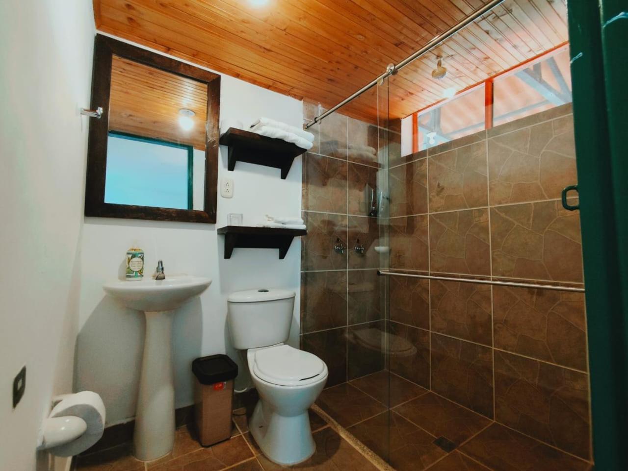 Sierra Morena Hotel Filandia Kültér fotó
