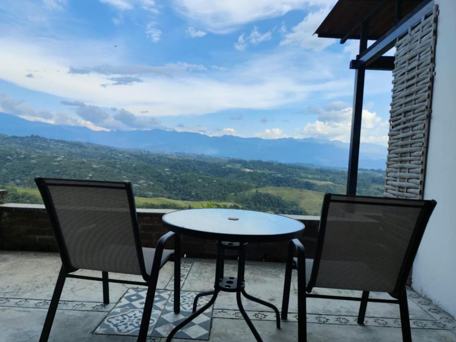 Sierra Morena Hotel Filandia Kültér fotó